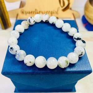 Handmade White Rainbow Moonstone Gemstone Bead Bracelet